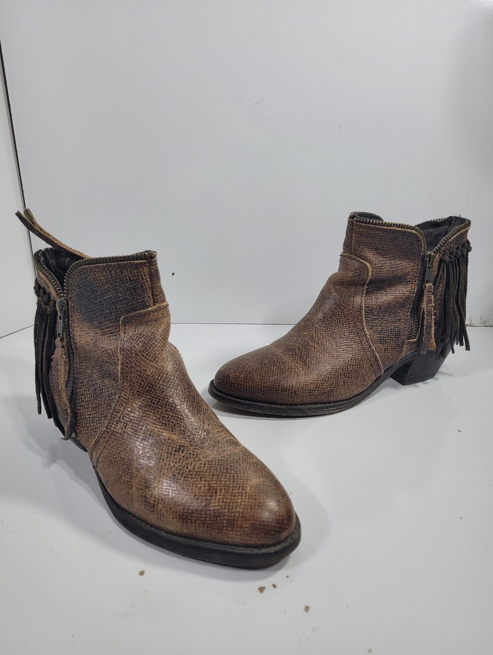 Circle G by Corral Womens Boots Size 7.5 M Brown Distressed Fringe Leather P5121